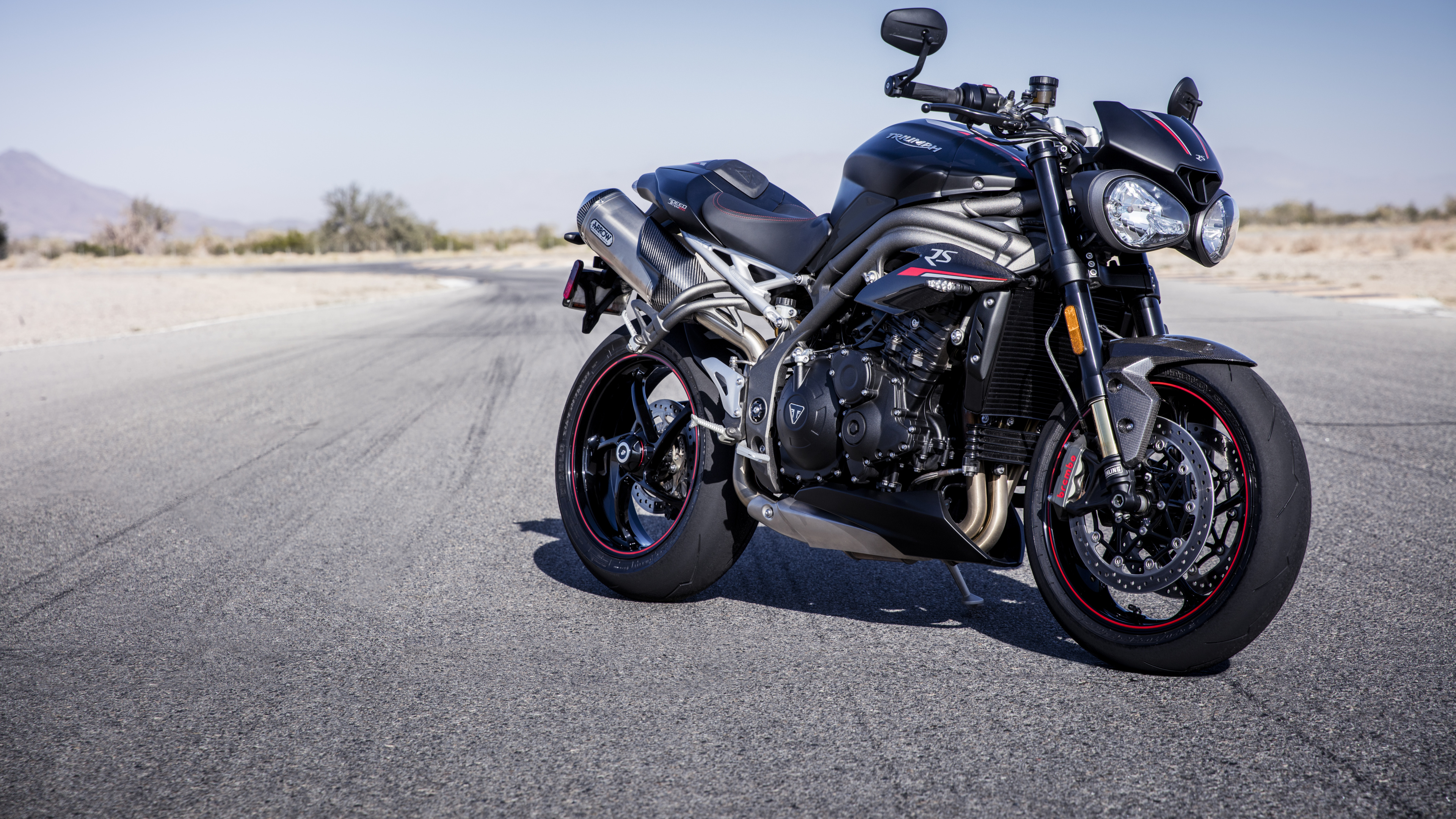 Black and Silver Sports Bike on Gray Asphalt Road During Daytime. Wallpaper in 3840x2160 Resolution