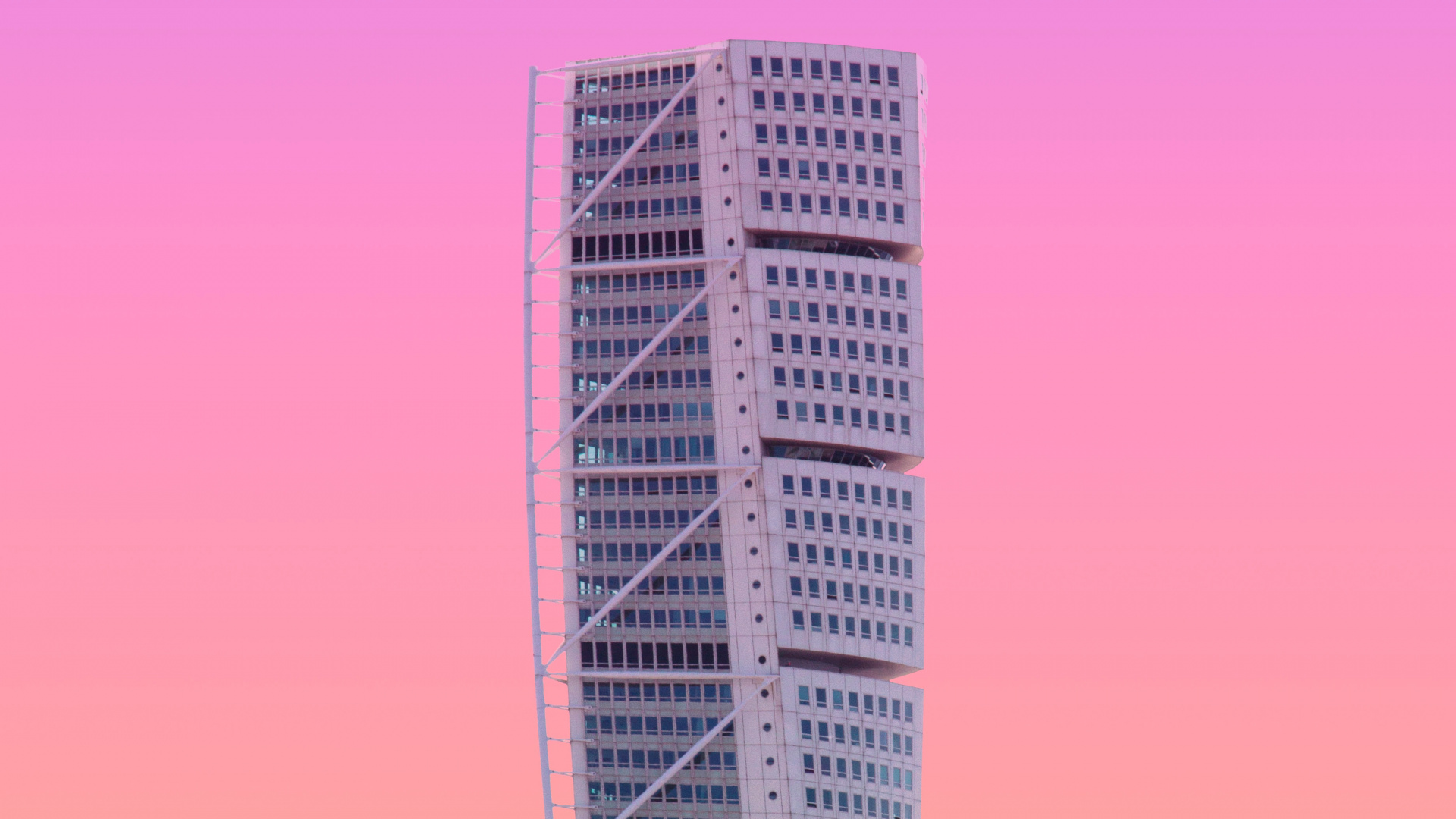 Gray Metal Tower Under Blue Sky. Wallpaper in 1920x1080 Resolution