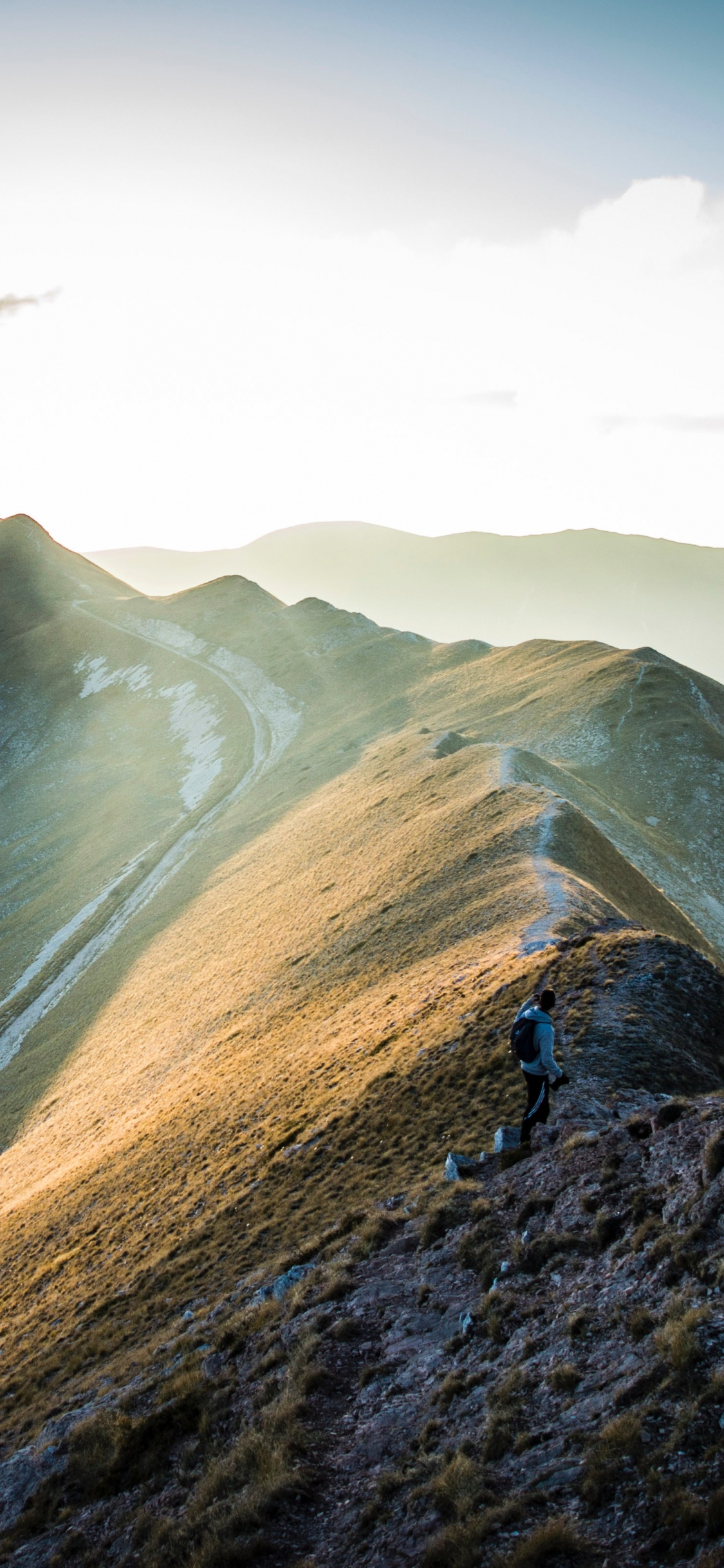 Bergigen Landschaftsformen, Natur, Hochland, Grat, Hill. Wallpaper in 1125x2436 Resolution