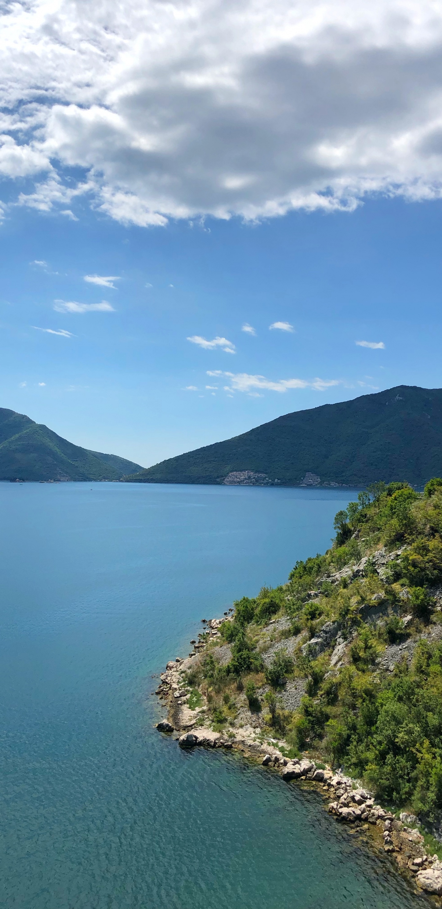 Body of Water, Nature, Blue, Mountainous Landforms, Water Resources. Wallpaper in 1440x2960 Resolution