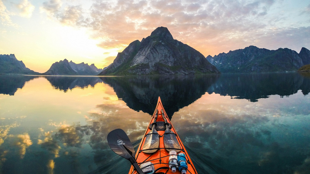 Orange Kayak on Lake Near Mountain Under White Clouds During Daytime. Wallpaper in 1280x720 Resolution