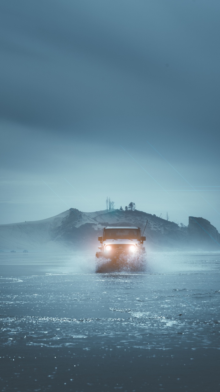 Body of Water Near Mountain During Daytime. Wallpaper in 720x1280 Resolution