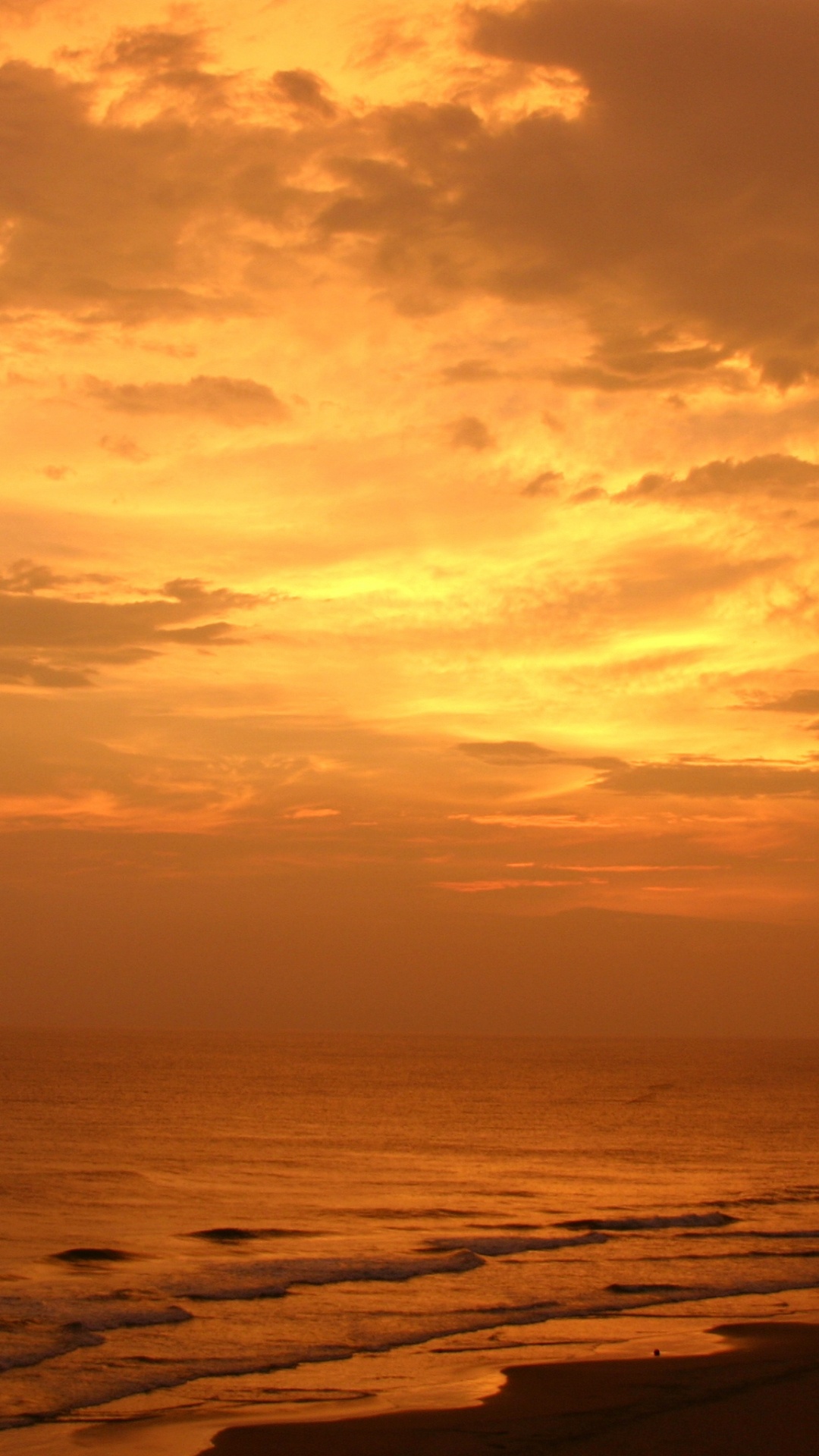 Body of Water Under Cloudy Sky During Sunset. Wallpaper in 1080x1920 Resolution