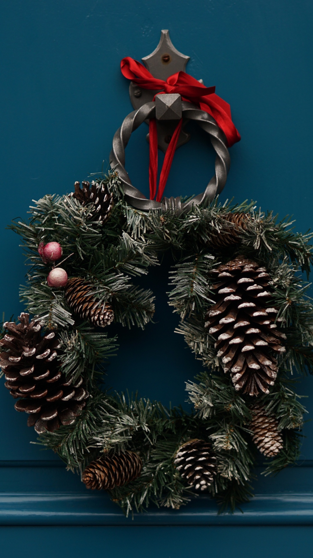 Christmas Day, Christmas and Holiday Season, Christmas Decoration, Holiday, Wreath. Wallpaper in 1080x1920 Resolution