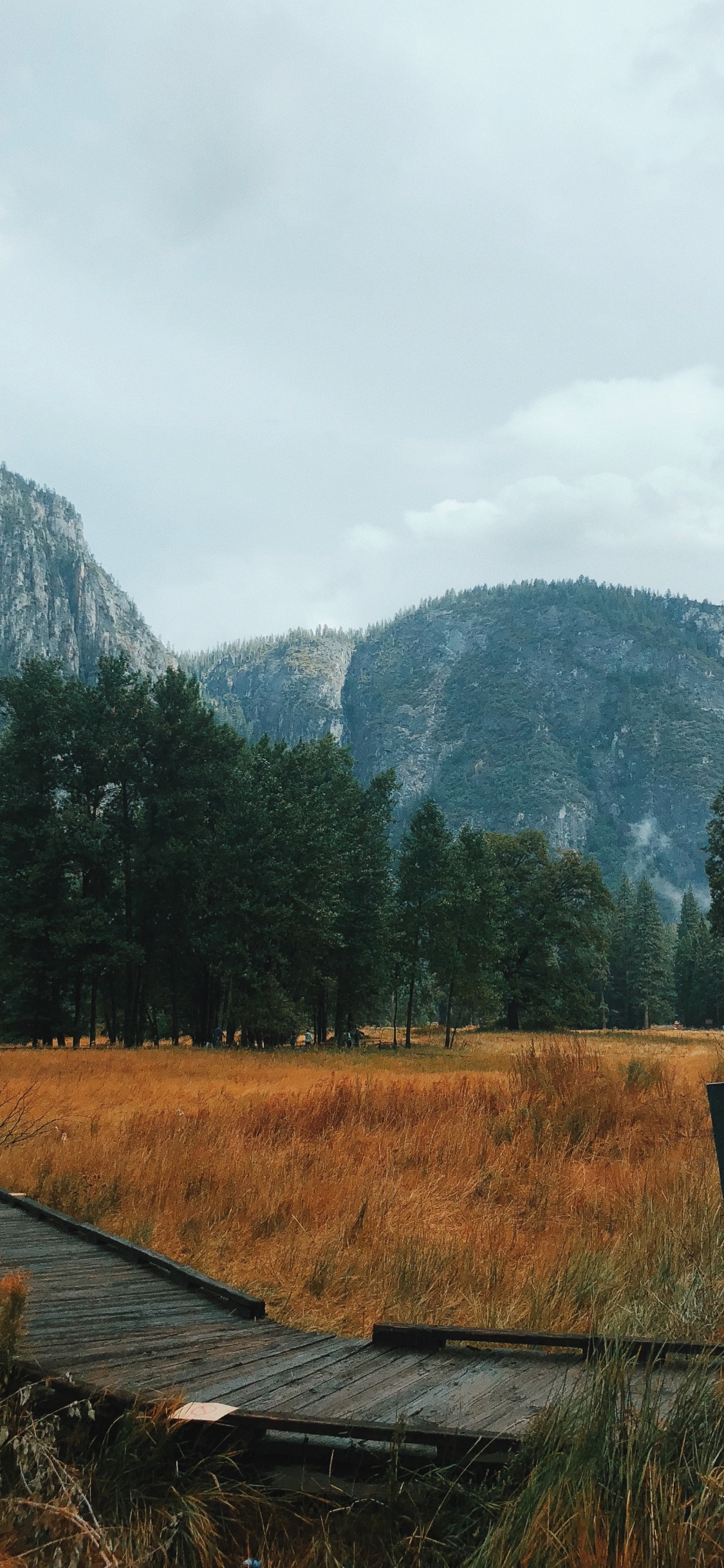 Hochland, Bergkette, Hill, Naturlandschaft, Bergigen Landschaftsformen. Wallpaper in 1125x2436 Resolution