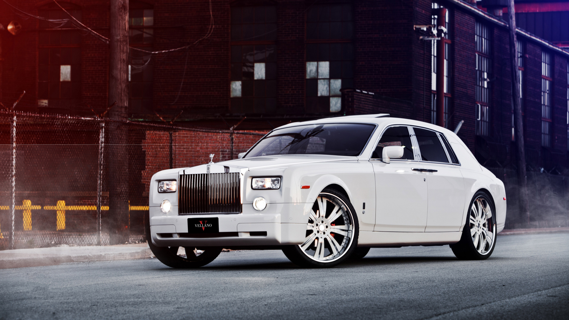 White Suv Parked Beside Brown Brick Building. Wallpaper in 1920x1080 Resolution