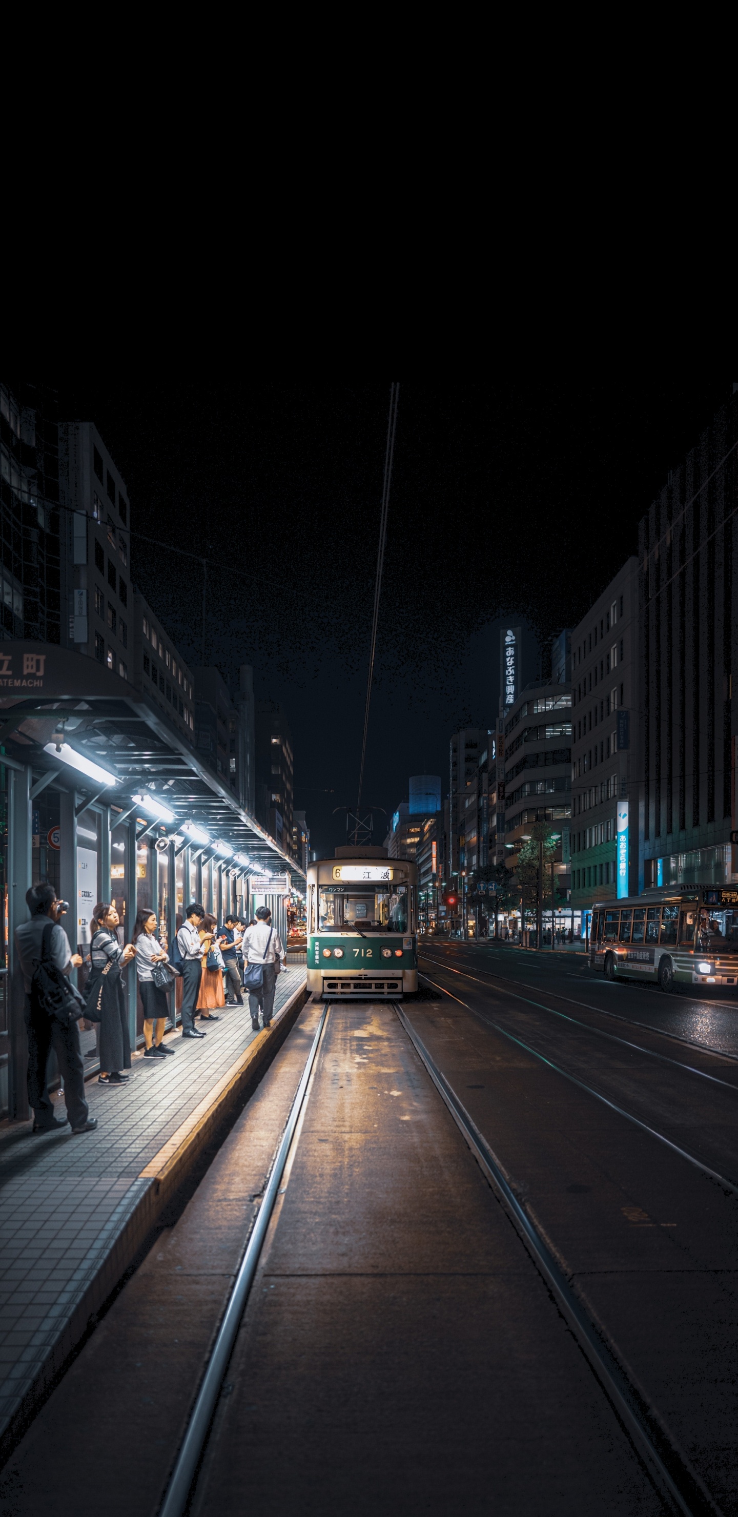 Building, Road Surface, Electricity, Automotive Lighting, Thoroughfare. Wallpaper in 1440x2960 Resolution