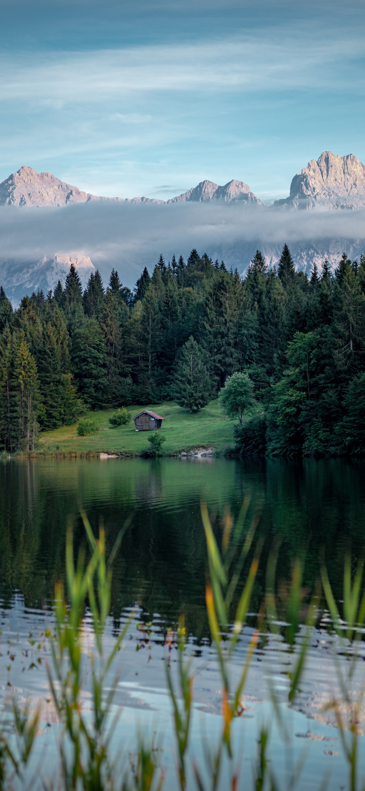 Natur, Naturlandschaft, Reflexion, Gewässer, See. Wallpaper in 1242x2688 Resolution