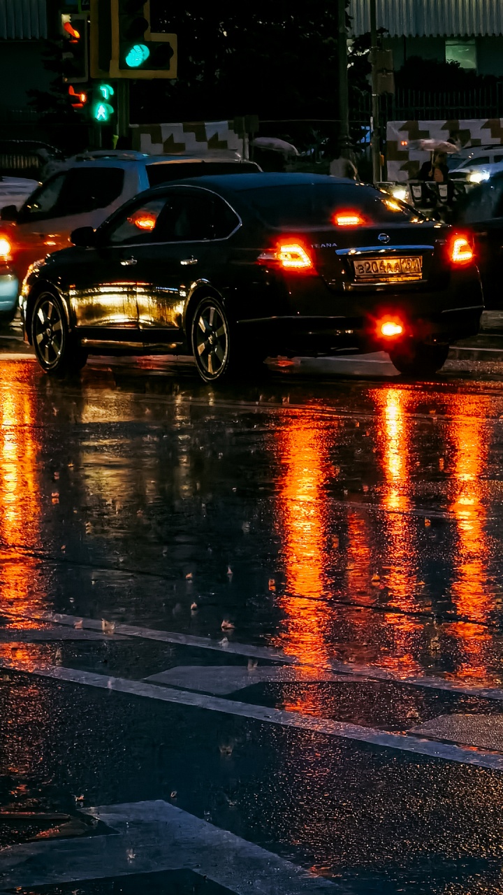 Reflexión, Coche, Neumatico, Rueda, Iluminación Automotriz. Wallpaper in 720x1280 Resolution