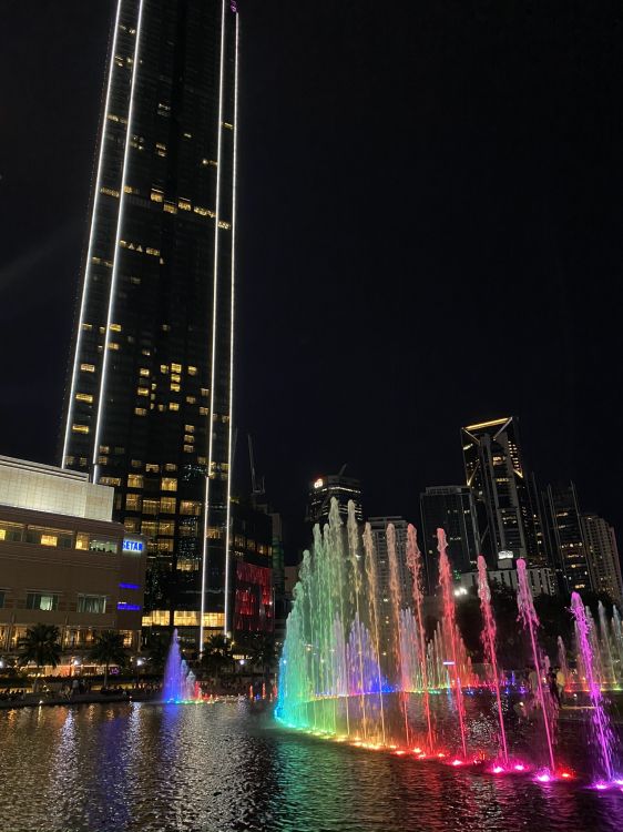 反射, 人体内的水, 性质, 塔块, 喷泉 壁纸 1536x2048 允许