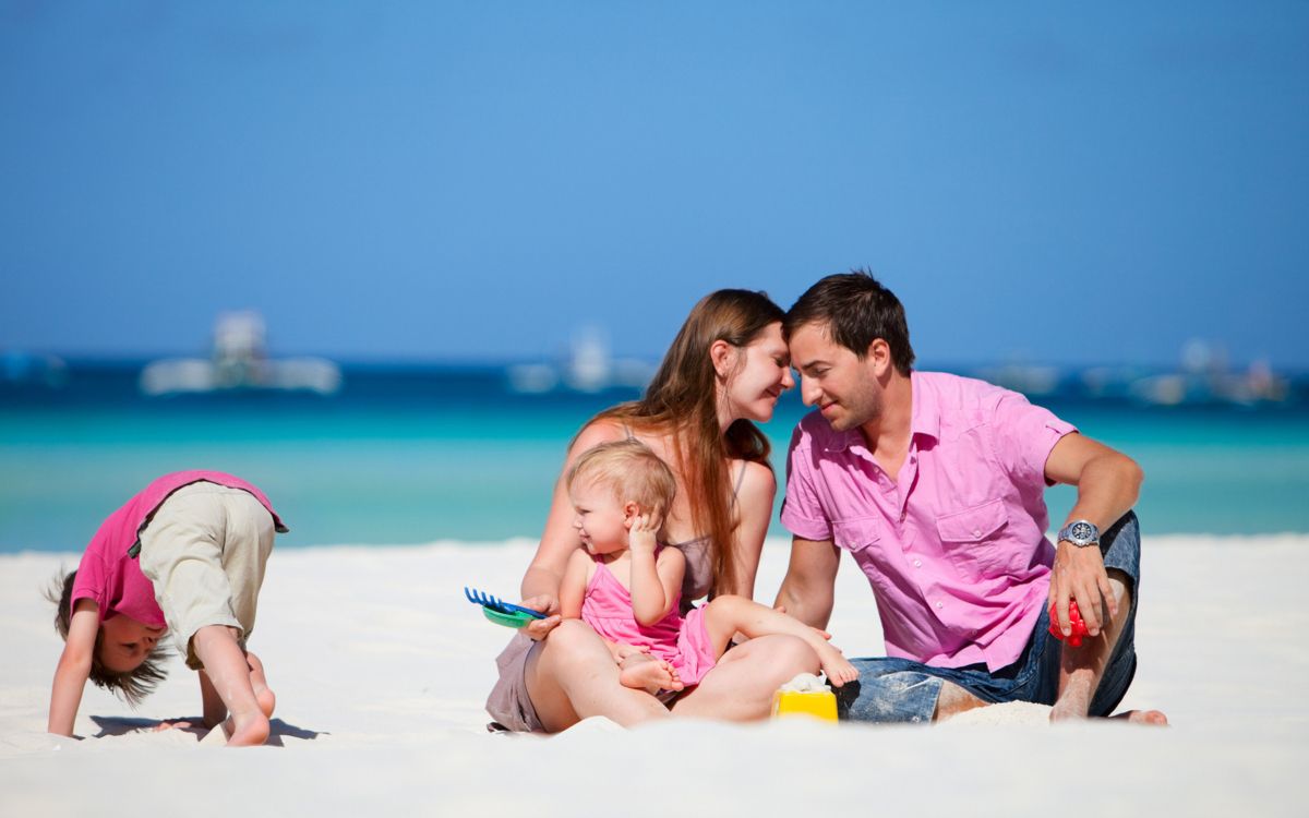 Famille, Gens, Vacances, Amusement, Plage. Wallpaper in 2560x1600 Resolution
