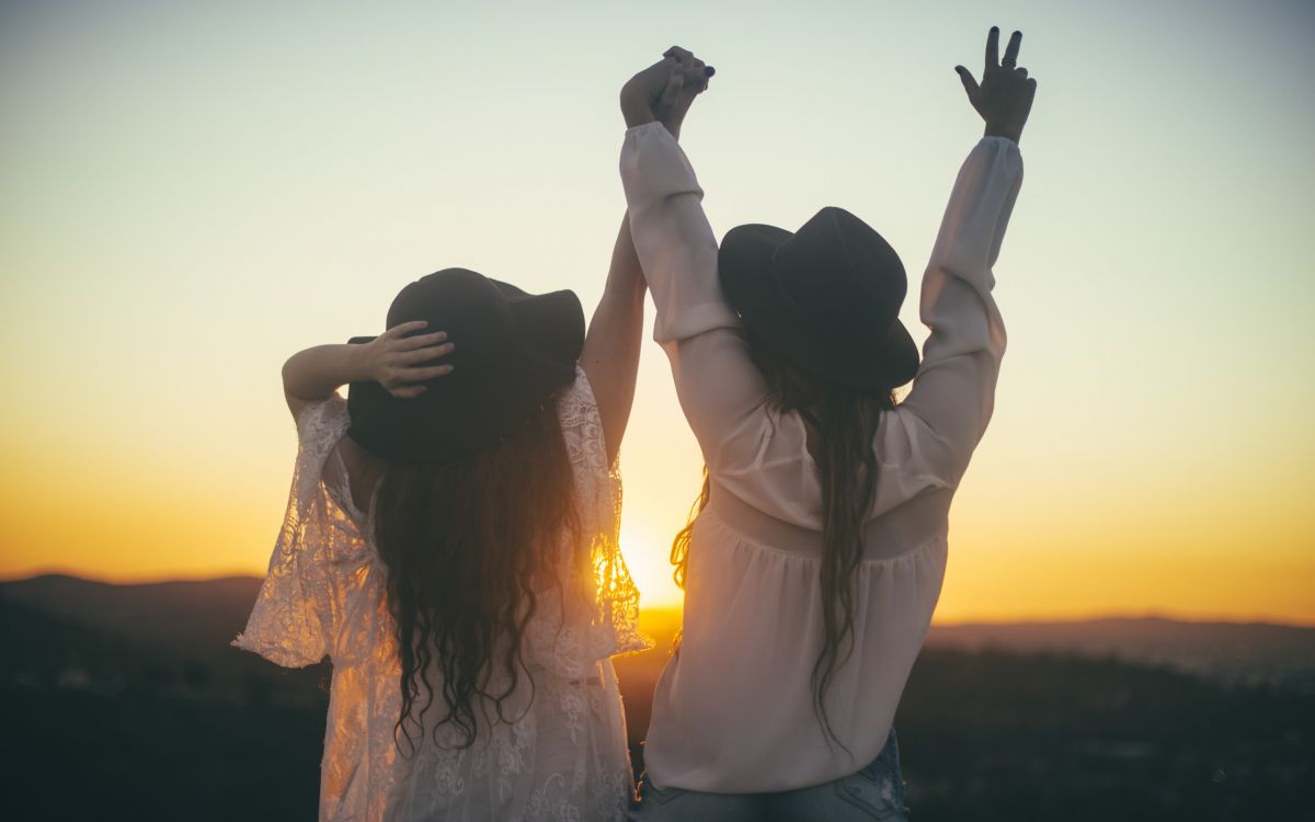 Freundschaft, Spaß, Sonnenlicht, Sonnenaufgang, Widder. Wallpaper in 2560x1600 Resolution