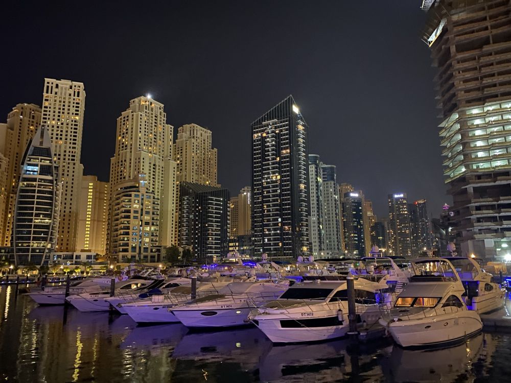 Dubai, Dubai Marina, Stadtlandschaften, Tower Block, Nacht. Wallpaper in 2048x1536 Resolution