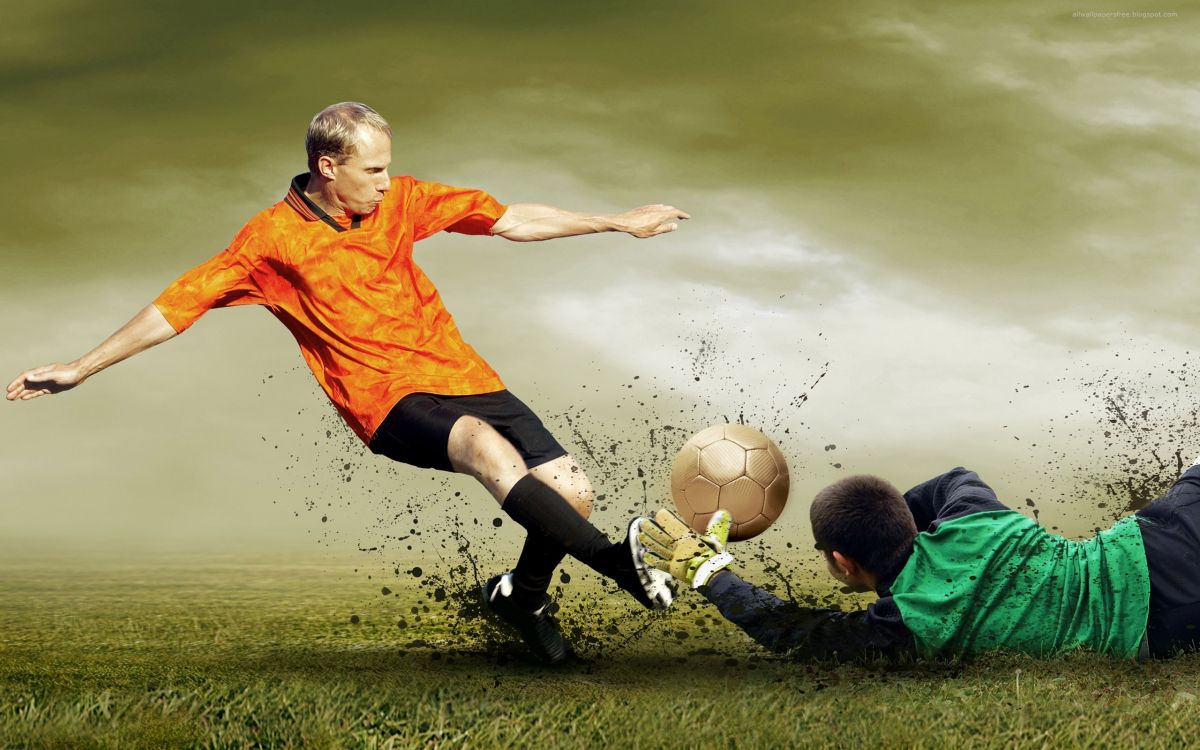 Homme en Chemise Orange et Short Noir Jouant au Football. Wallpaper in 2560x1600 Resolution