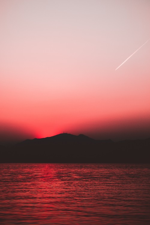 Image horizon, afterglow, red, sunset, sea