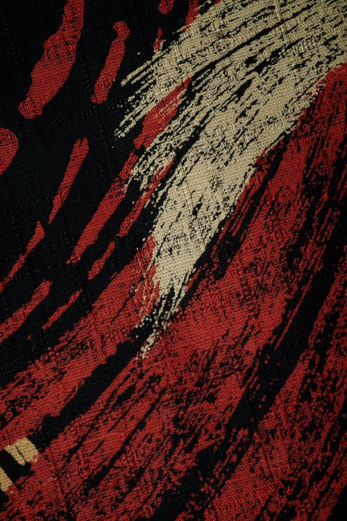Rotes Schwarz-weißes Textil. Wallpaper in 4016x6016 Resolution