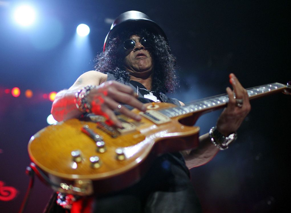 Guns N Roses, guitar, guitarist, string instrument, musical instrument