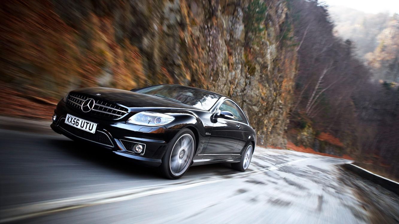 Black Mercedes Benz Coupe on Road During Daytime. Wallpaper in 2048x1152 Resolution