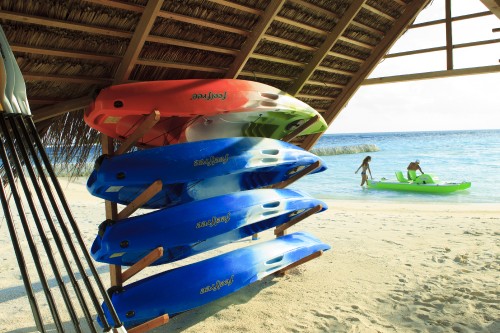 Image blue and white surfboard on beach