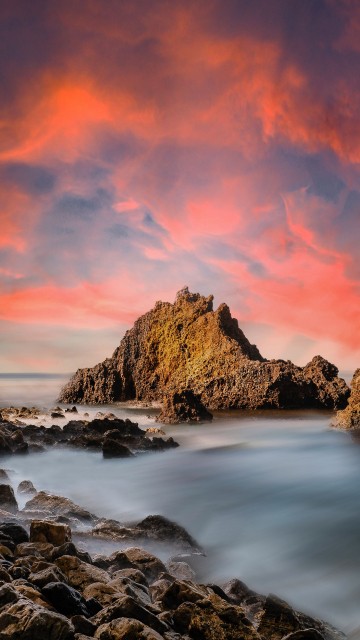 Image outcrop, outcrop dispensary red rocks, open front crop top, geology, t shirt