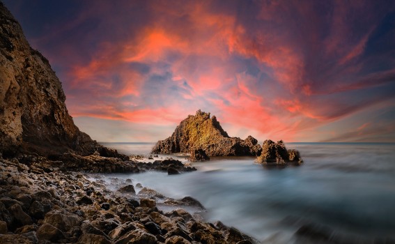 Wallpaper Outcrop, Outcrop Dispensary Red Rocks, Open Front Crop Top ...