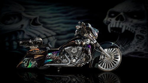 Image black and silver cruiser motorcycle