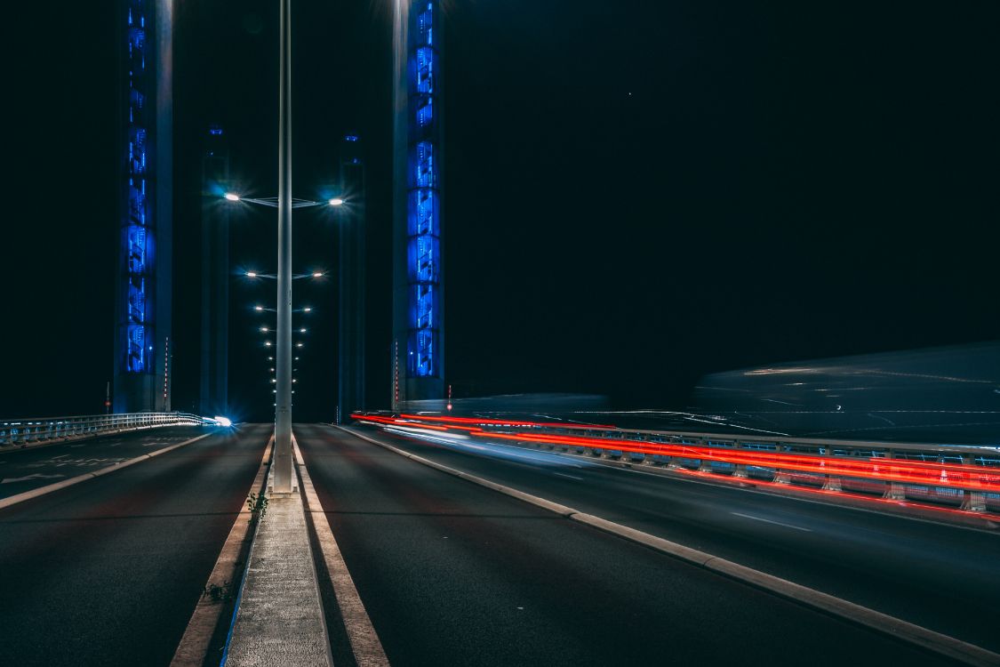 Fotografía de Lapso de Tiempo de Automóviles en la Carretera Durante la Noche. Wallpaper in 6000x4000 Resolution