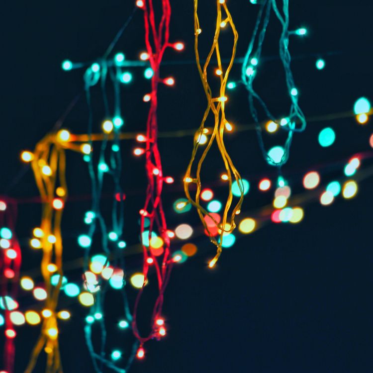 Luces de Navidad, Luz, Decoración de la Navidad, Niños Callejeros, Evento. Wallpaper in 3415x3415 Resolution