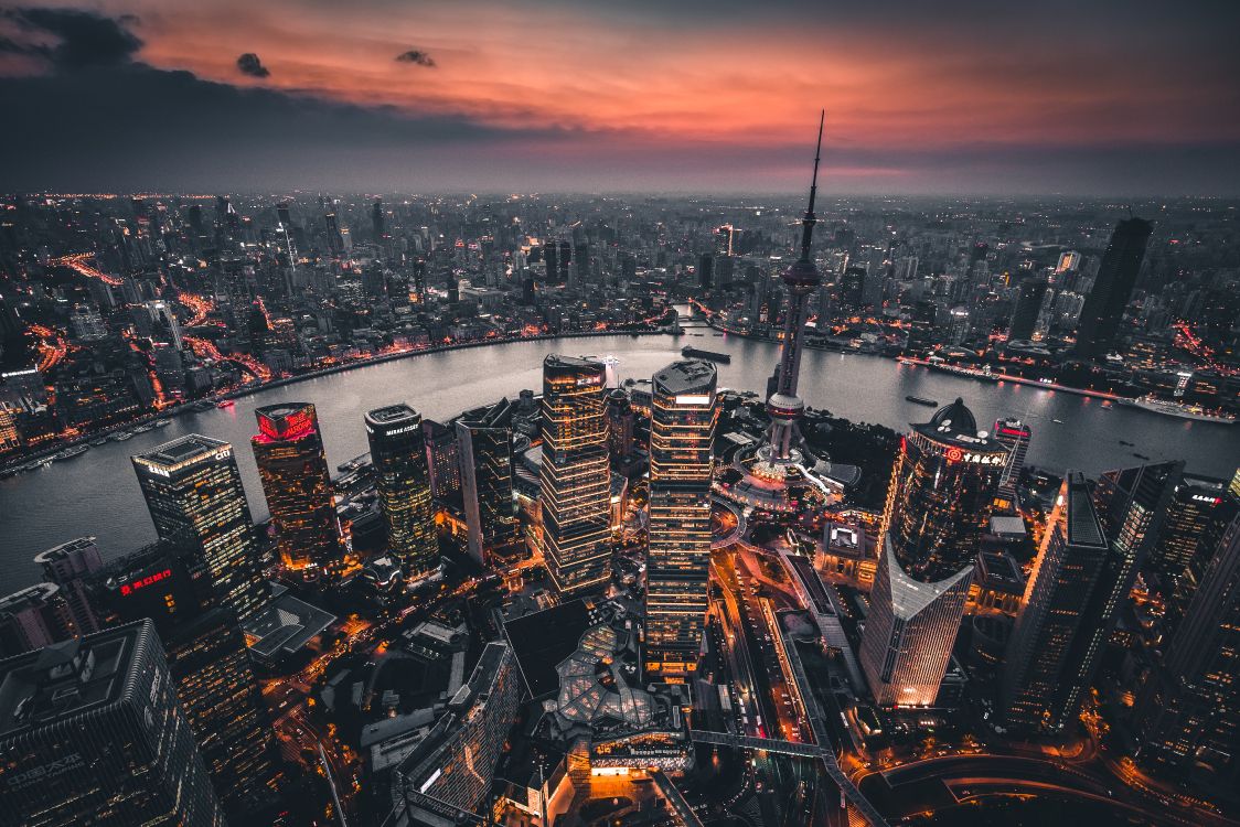 Vue Aérienne de la Ville au Coucher du Soleil. Wallpaper in 5083x3389 Resolution