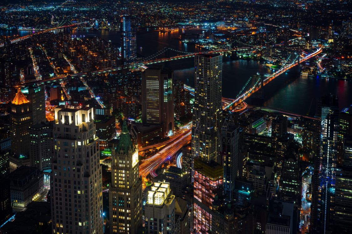 Vista Aérea de Los Edificios de la Ciudad Durante la Noche.. Wallpaper in 5253x3502 Resolution