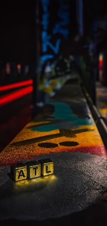 Visual Arts, Automotive Lighting, Fahrbahn, Asphalt, Kunst. Wallpaper in 1422x3000 Resolution