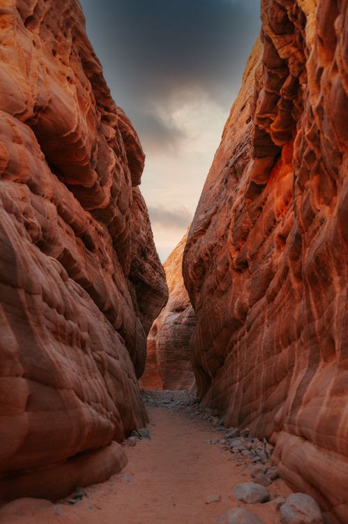 Ecorregión, Paisaje Natural, Montaña, Tintes y Matices. Wallpaper in 4057x6086 Resolution