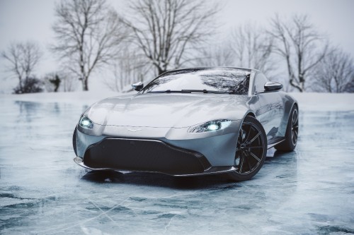 Image silver porsche 911 on snow covered ground