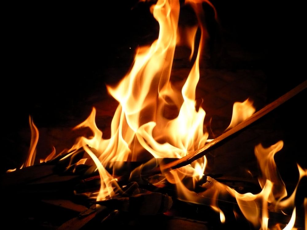 Nahaufnahme Von Feuer. Wallpaper in 2560x1920 Resolution