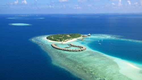 Image aerial view of green island during daytime