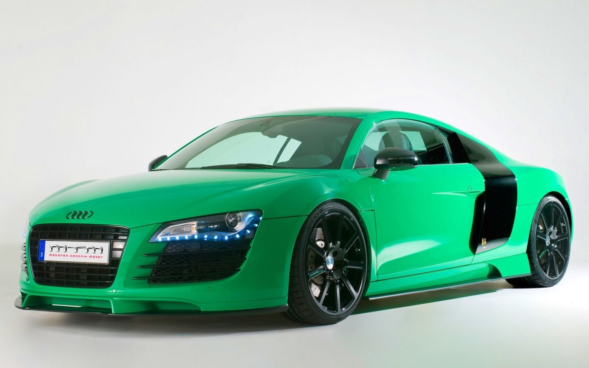 Grünes Audi r 8 Coupé. Wallpaper in 2560x1600 Resolution