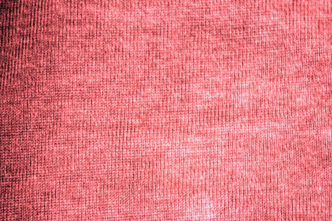 Rotes Textil Mit Weißer Linie. Wallpaper in 3069x2046 Resolution
