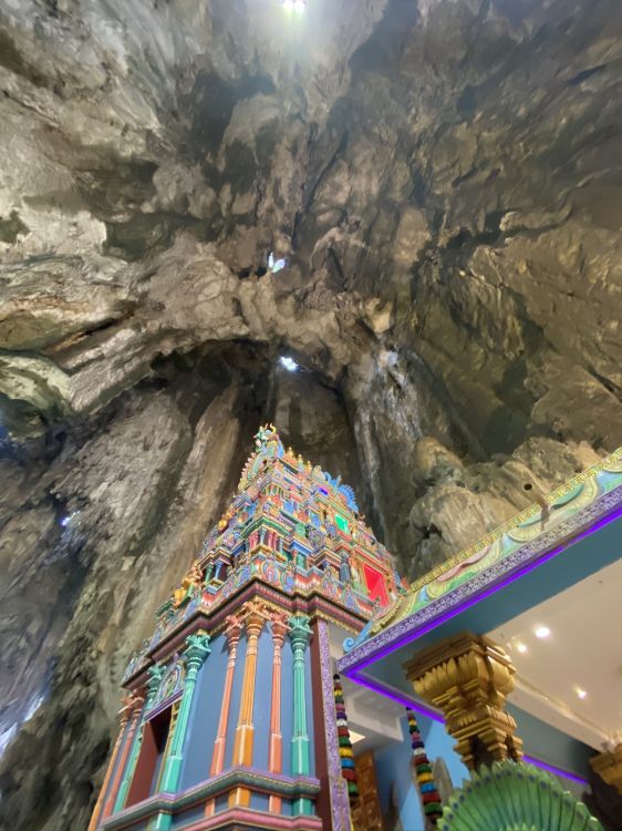 Hito, Turismo, Atracción Turística, Falla, Sitio Histórico. Wallpaper in 1536x2048 Resolution