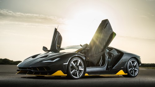 Image black lamborghini aventador on black asphalt road