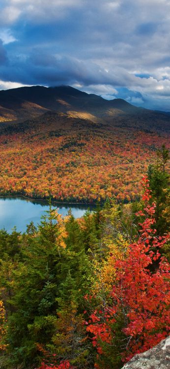 Adirondacks Lake Placid, Herz See, Lake Placid, Adirondack-Park, Kahler Berg. Wallpaper in 1284x2778 Resolution