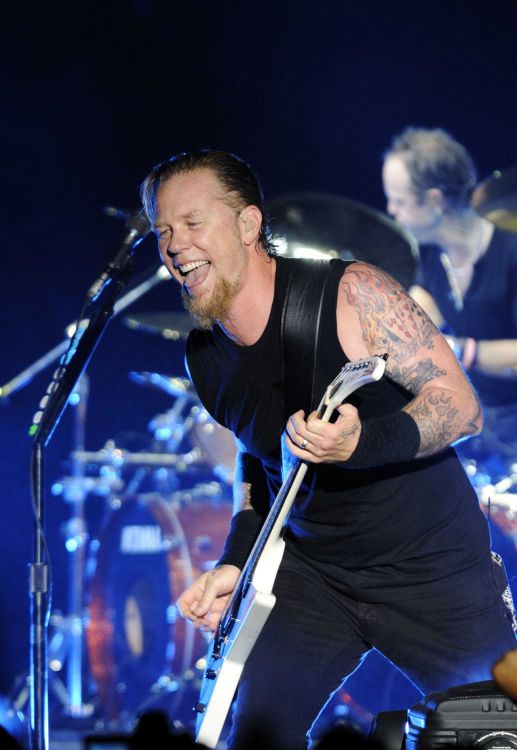 Musik Künstler, Musiker, Gitarrist, Leistung, Musik. Wallpaper in 1280x1856 Resolution