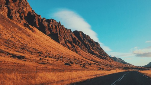 Image brown mountain under blue sky during daytime