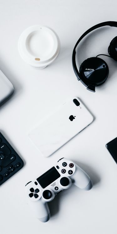 Contrôleur de Jeu, White, Noir, Périphérique D'entrée, Gadget. Wallpaper in 1848x3697 Resolution