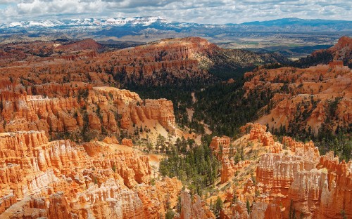 Image brown rocky mountain under blue sky during daytime