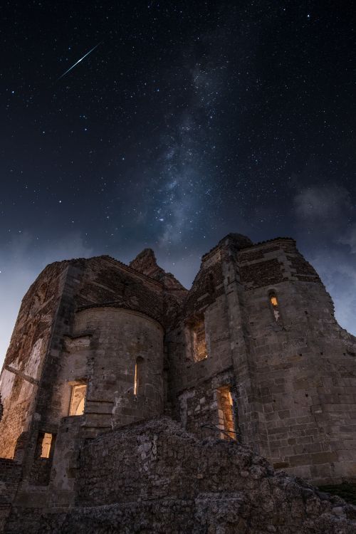 Night, Ruins, Atmosphere, Star, Ancient History. Wallpaper in 4000x6000 Resolution
