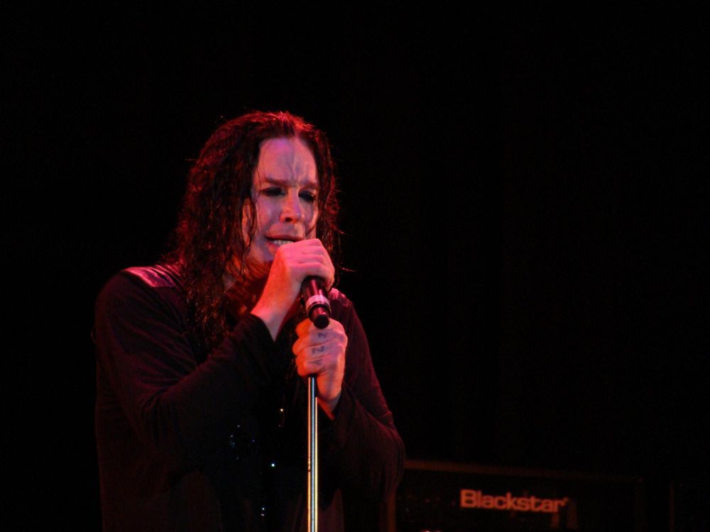 Sharon Osbourne, Pas Plus de Tours II, Black Sabbath, le Heavy Metal, Performance. Wallpaper in 2000x1500 Resolution