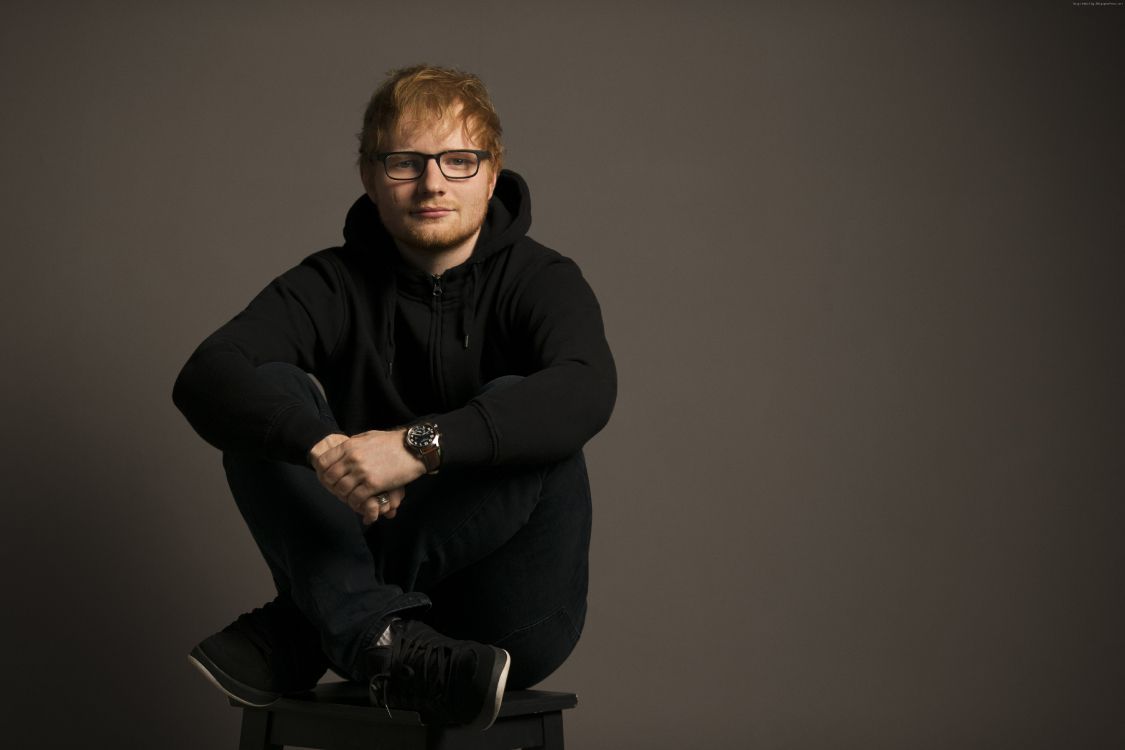 Ed Sheeran, Data, Sesión, Brazo, Gafas. Wallpaper in 5184x3456 Resolution