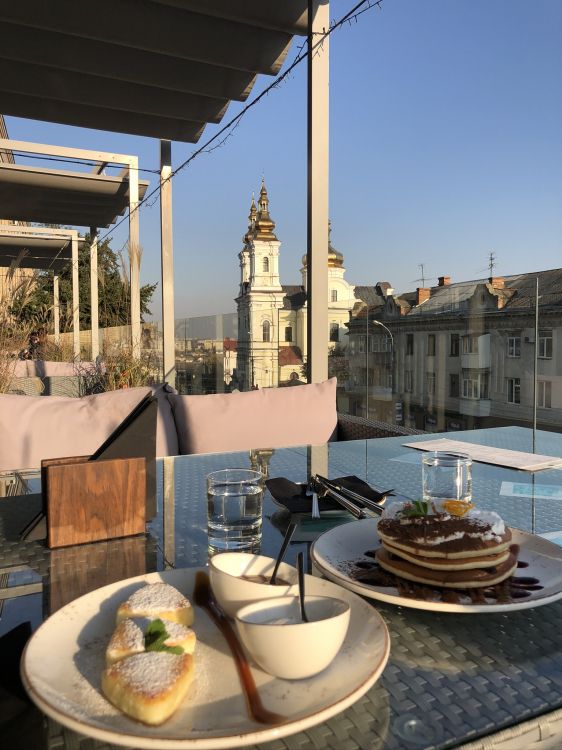 Apartamento, Bandejas de Servir, Vajilla, Plato, Platillo. Wallpaper in 1536x2048 Resolution