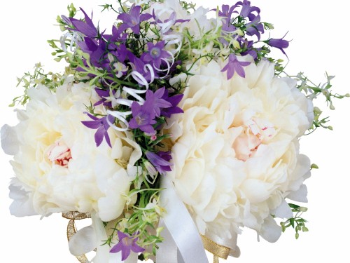 Image white and purple flower bouquet