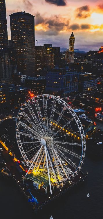 Seattle, Roue, la Journée, Bâtiment, Gratte-ciel. Wallpaper in 1421x3000 Resolution